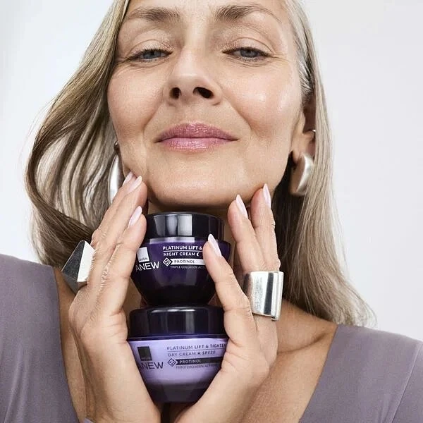 Krem Anew Platinum z Protinolem i technologią Triple Collagen Action
