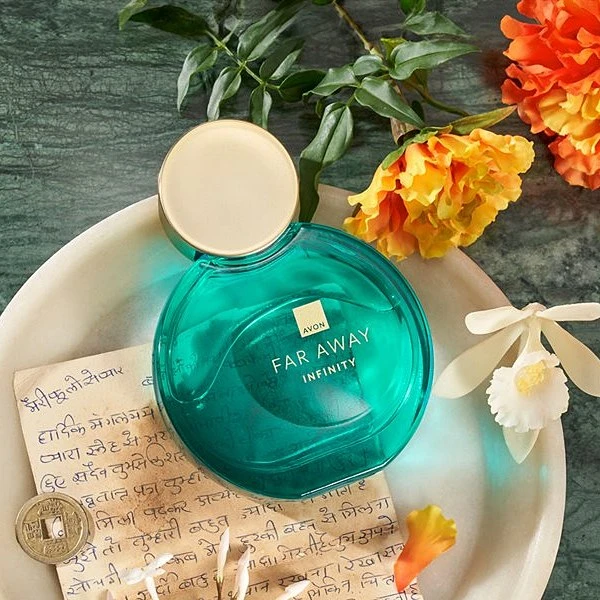 Woda perfumowana dla kobiet Far Away Infinity